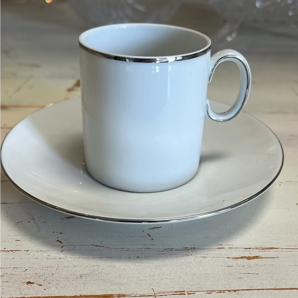 Thomas Germany teacup and saucer - Picture 1 of 3